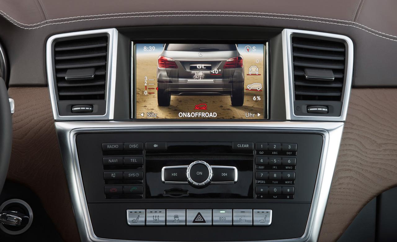 Illustration for article titled 2013 Mercedes GL350 BlueTEC - A diesel-powered Panzer